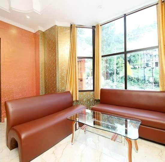 Hotel Alpine View Sarāhan Buitenkant foto