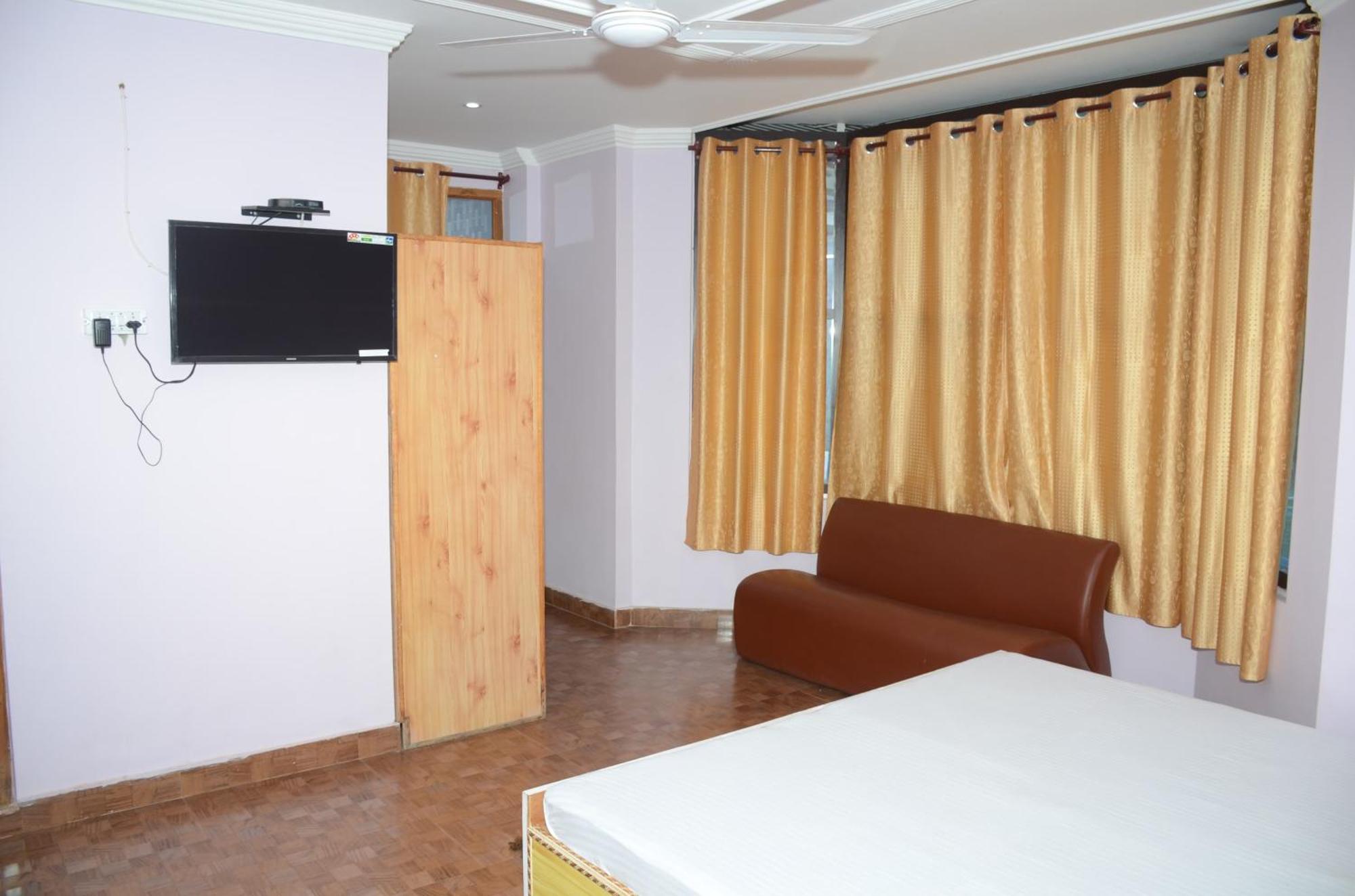 Hotel Alpine View Sarāhan Buitenkant foto